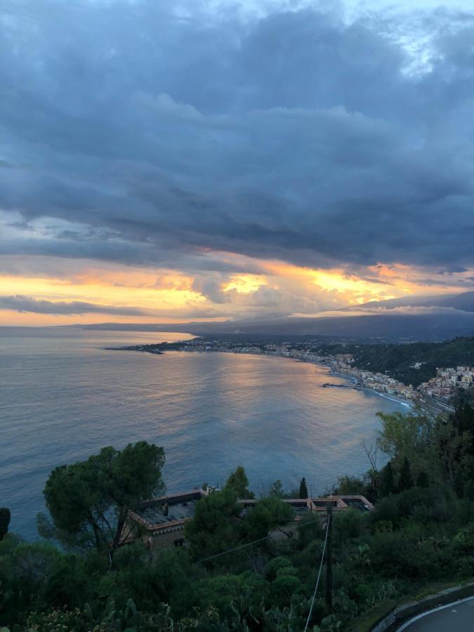 Taormina Center Private Apartments By Fragranza Di Sicilia Eksteriør billede