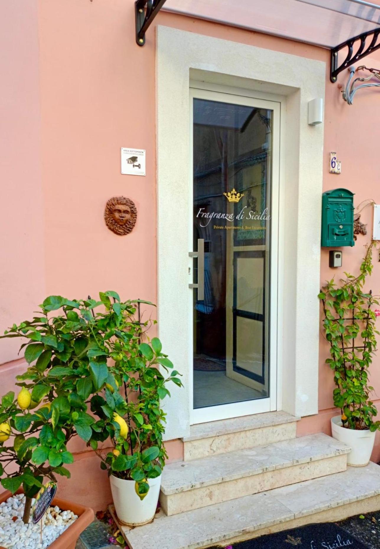 Taormina Center Private Apartments By Fragranza Di Sicilia Eksteriør billede